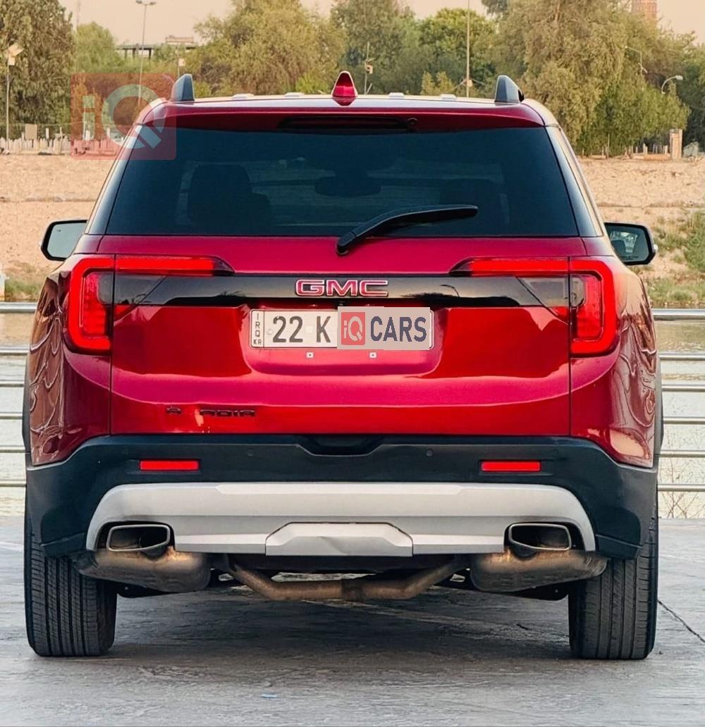 جي ام سي اكاديا